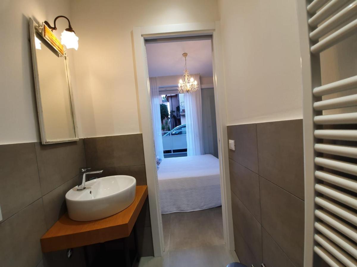 Residenza Azzurra Hotell Cattolica Eksteriør bilde